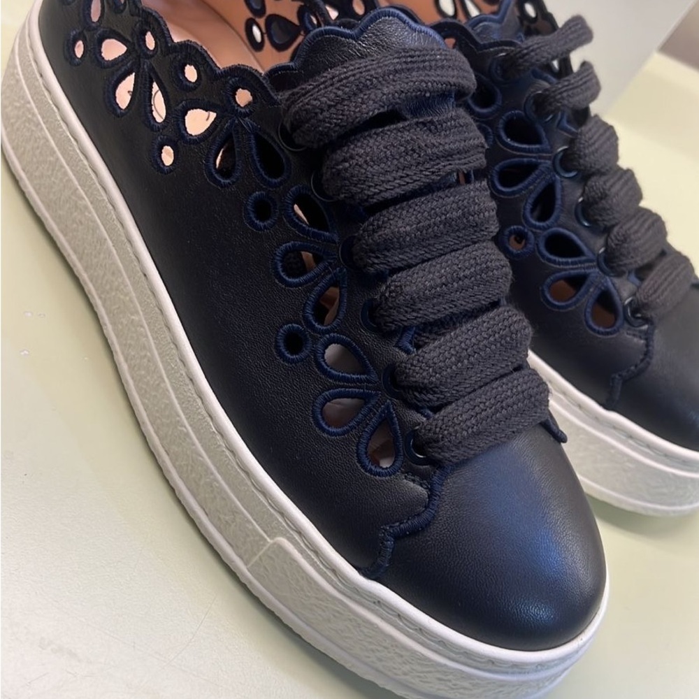 NWT AGL Cutout Leather Platform Sneakers in Black blue stitching Made in Italy - Picture 3 of 9